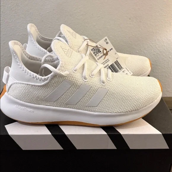 NIB [Adidas] Cloudfoam Pure Athletic Activewear Sneakers in White Women's 5.5